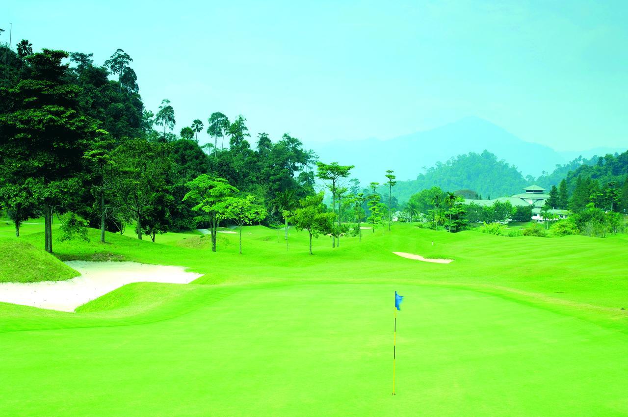 Berjaya Hills Golf & Country Club Hotel Bukit Tinggi Exterior photo